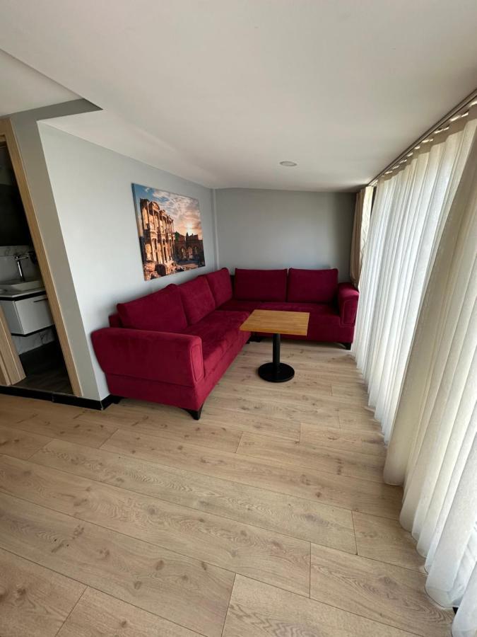 Budget Friendly Rooms Taksim Стамбул Экстерьер фото