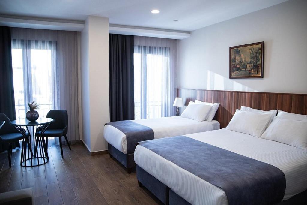 Budget Friendly Rooms Taksim Стамбул Экстерьер фото